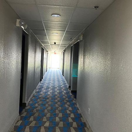 Microtel Inn & Suites By Wyndham Ardmore Ngoại thất bức ảnh