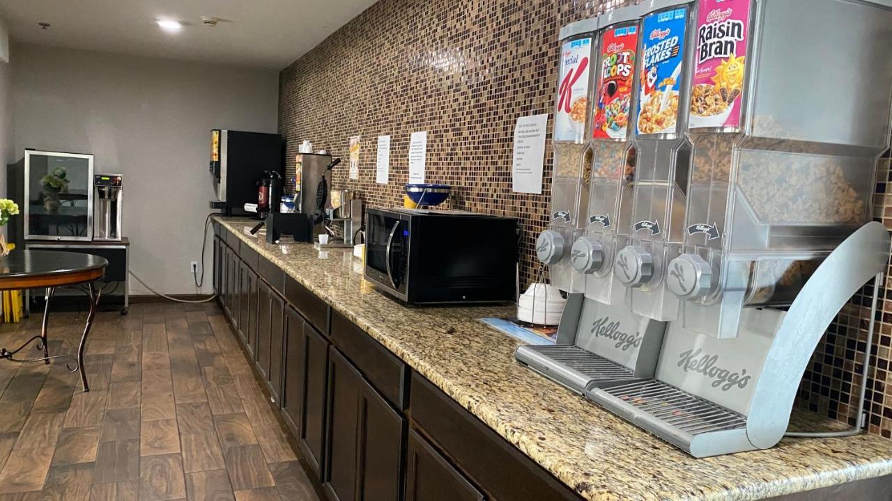 Microtel Inn & Suites By Wyndham Ardmore Ngoại thất bức ảnh
