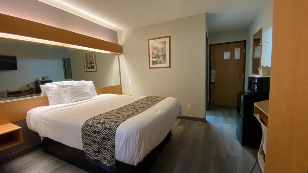 Microtel Inn & Suites By Wyndham Ardmore Ngoại thất bức ảnh