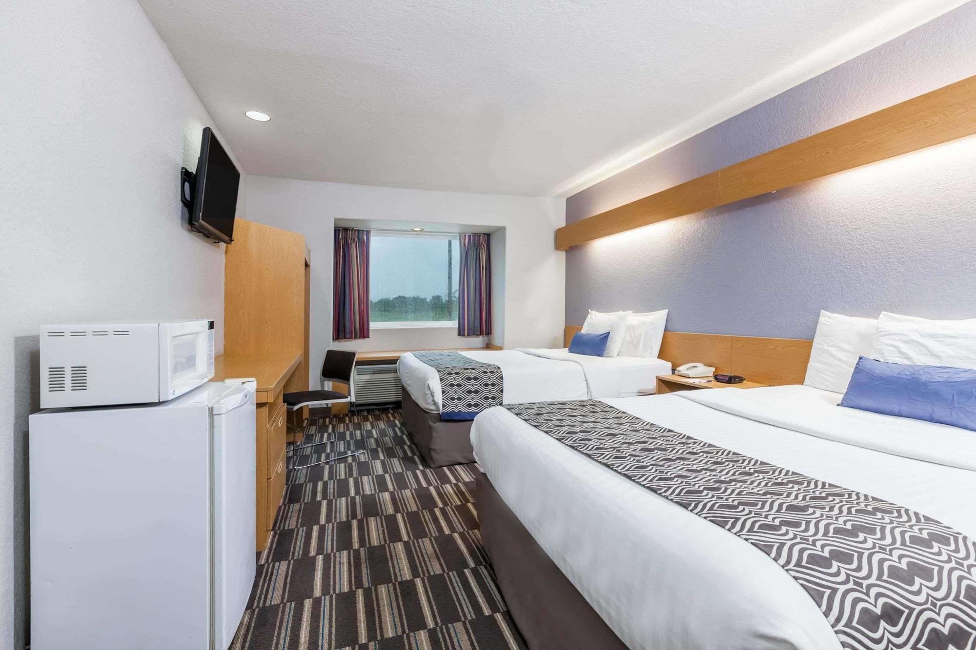 Microtel Inn & Suites By Wyndham Ardmore Ngoại thất bức ảnh